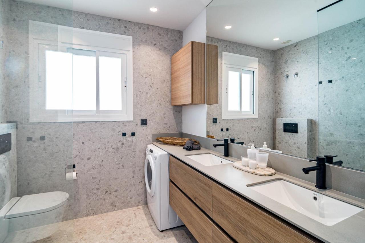 Fully Renovated Scandinavian Style 2 Bed In The Heart Of Puerto Banus Сasa de vacaciones Marbella