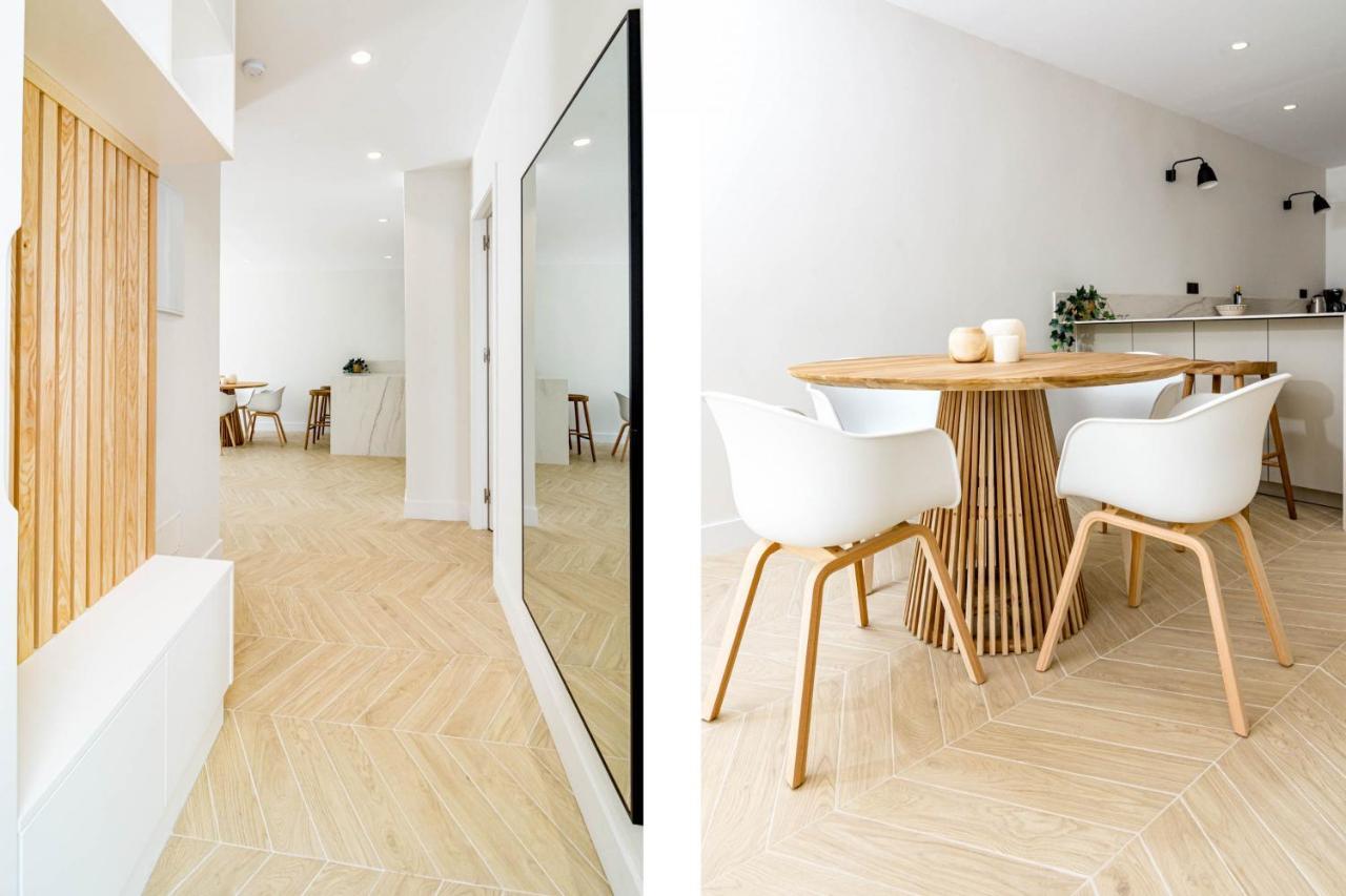 Fully Renovated Scandinavian Style 2 Bed In The Heart Of Puerto Banus Ferienhaus