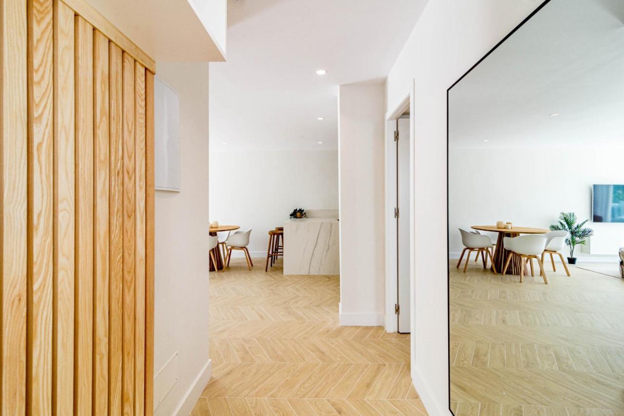 Fully Renovated Scandinavian Style 2 Bed In The Heart Of Puerto Banus *